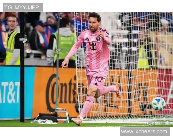 足球场上虐菜球星：那些在弱队面前如猛虎下山的绝对主宰