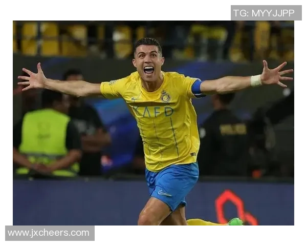 足球巨星屏保精选展示：全球球迷热爱与经典瞬间的完美呈现